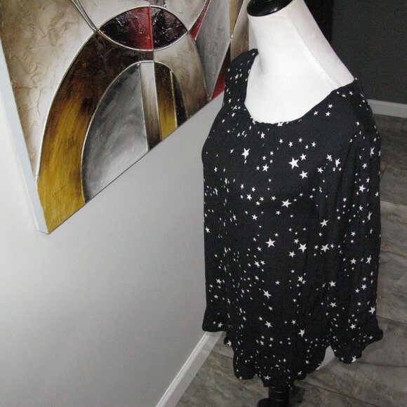 GAP Black/White Star Pull Over 3/4 Sleeve Blouse Size Medium - Picture 3 of 5